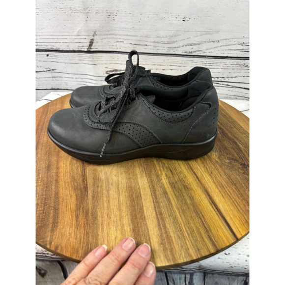 Women's SAS Black Leather Lace-Up Sneakers Size 7 - Picture 7 of 13